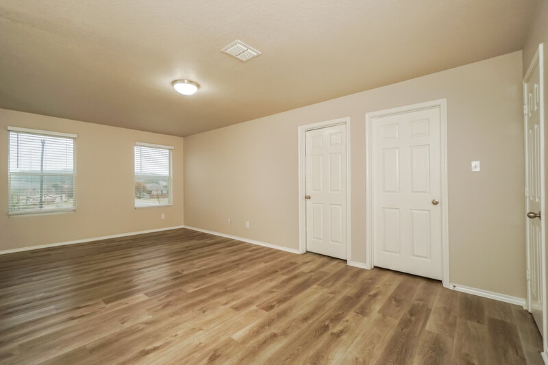 2,615/Mo, 903 Silverado Way San Antonio, TX 78260 Loft View