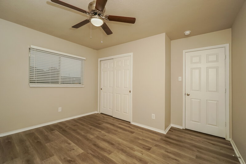 2,615/Mo, 903 Silverado Way San Antonio, TX 78260 Bedroom View