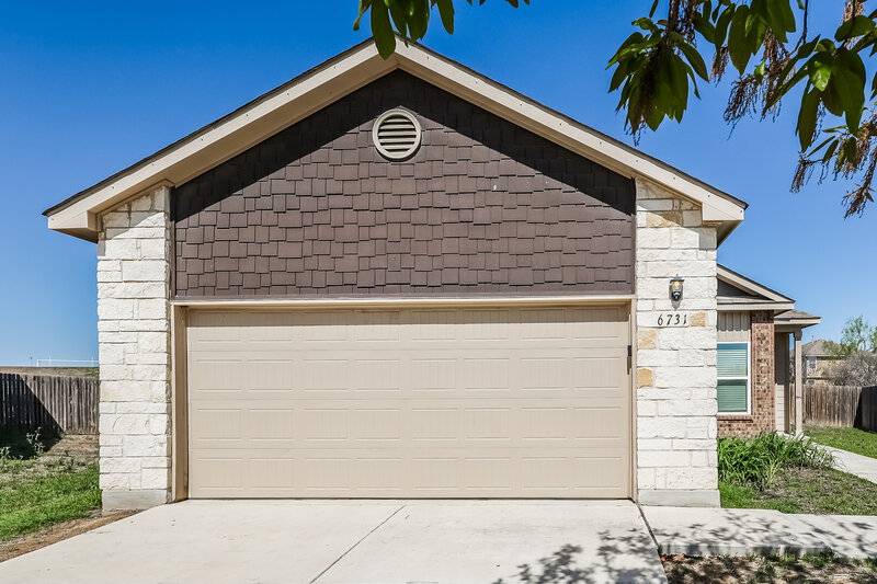 1,595/Mo, 6731 Terra Ark Vw Converse, TX 78109 External View