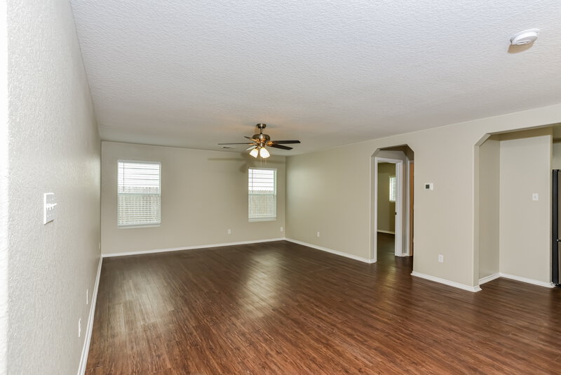 1,905/Mo, 9418 Juniper Spring San Antonio, TX 78254 Living Room View