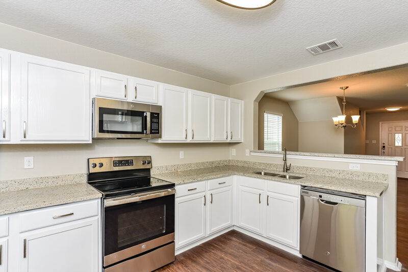 1,905/Mo, 9418 Juniper Spring San Antonio, TX 78254 Kitchen View