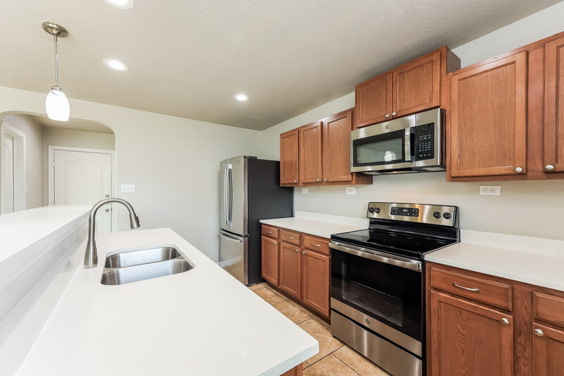1,835/Mo, 13419 Solar Crst San Antonio, TX 78245 Kitchen View 2
