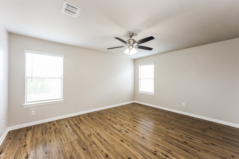 1,835/Mo, 13419 Solar Crst San Antonio, TX 78245 Main Bedroom View