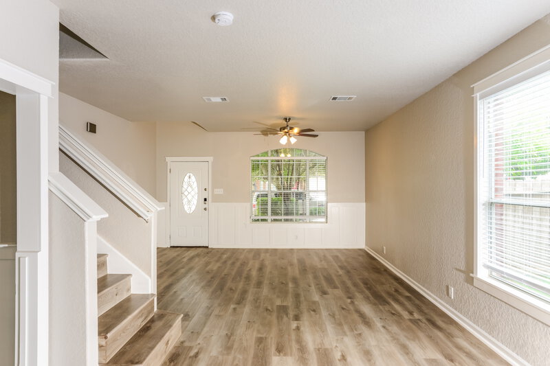 1,855/Mo, 9127 Timber Rnch San Antonio, TX 78250 Living Room View 2