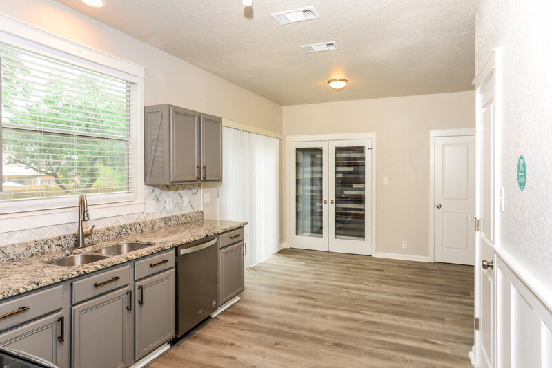 1,855/Mo, 9127 Timber Rnch San Antonio, TX 78250 Kitchen View