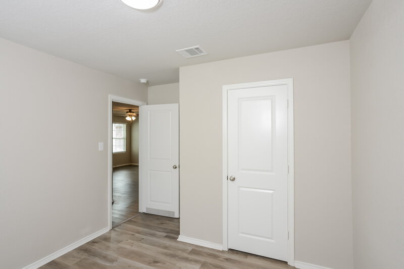 1,495/Mo, 3919 Josephs Run Converse, TX 78109 Bedroom View 4