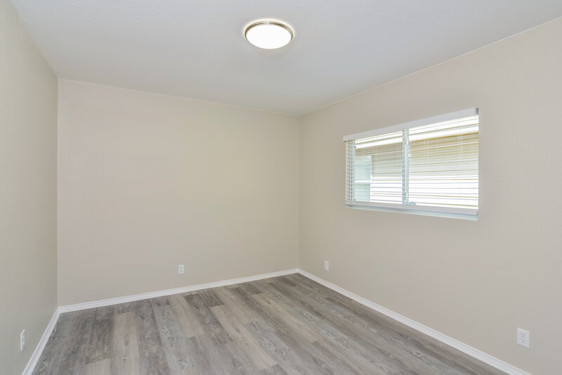 2,105/Mo, 8439 Silver Brush San Antonio, TX 78254 Bedroom View 3