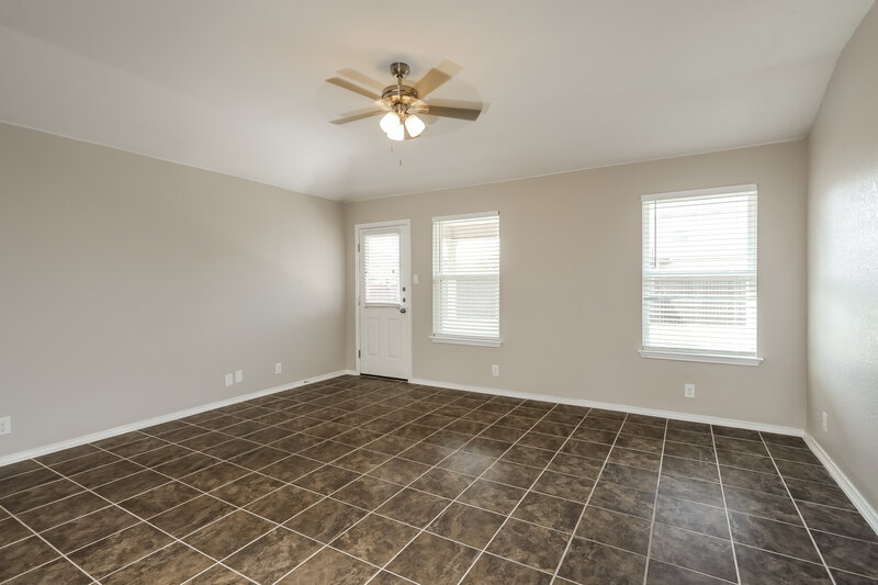 2,170/Mo, 8903 Bowen Br San Antonio, TX 78254 Living Room View 2