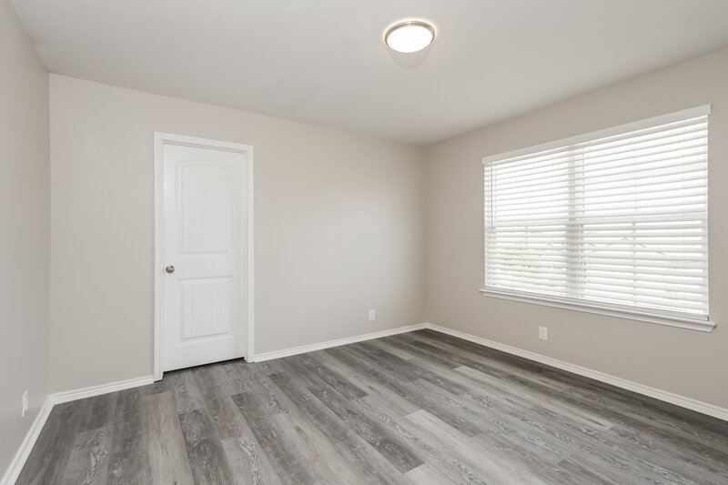 2,170/Mo, 8903 Bowen Br San Antonio, TX 78254 Bedroom View 4