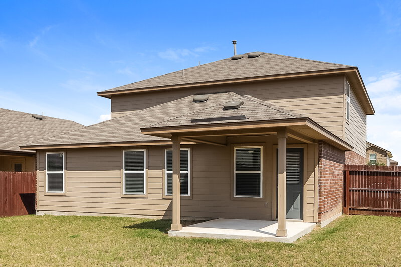 2,170/Mo, 8903 Bowen Br San Antonio, TX 78254 Rear View
