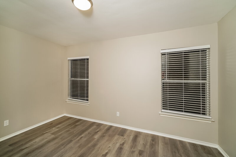 1,760/Mo, 8739 Seneca Crk Converse, TX 78109 Bedroom View 2