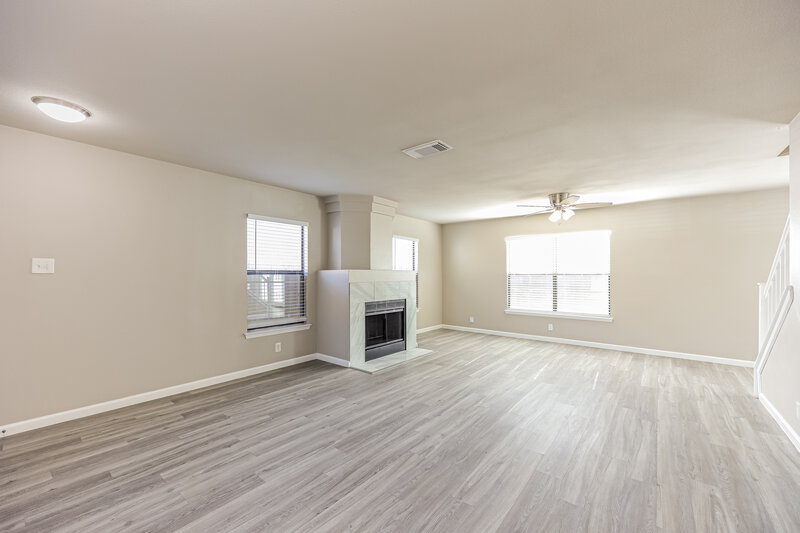 1,700/Mo, 10478 Tippecanoe San Antonio, TX 78245 Living Room View