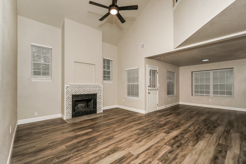 1,830/Mo, 7310 Oswego Dr San Antonio, TX 78250 Living Room View 2