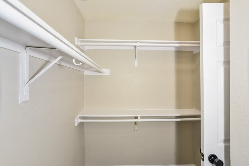 2,080/Mo, 7310 Oswego Dr San Antonio, TX 78250 Walk In Closet View