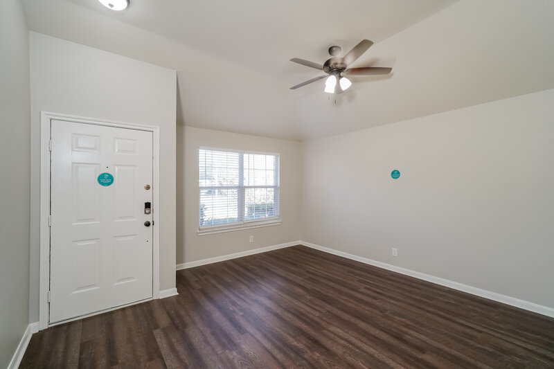 2,175/Mo, 182 Laceleaf Ln Cibolo, TX 78108 Living Room View
