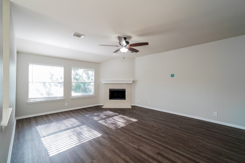 2,175/Mo, 182 Laceleaf Ln Cibolo, TX 78108 Living Room View 3