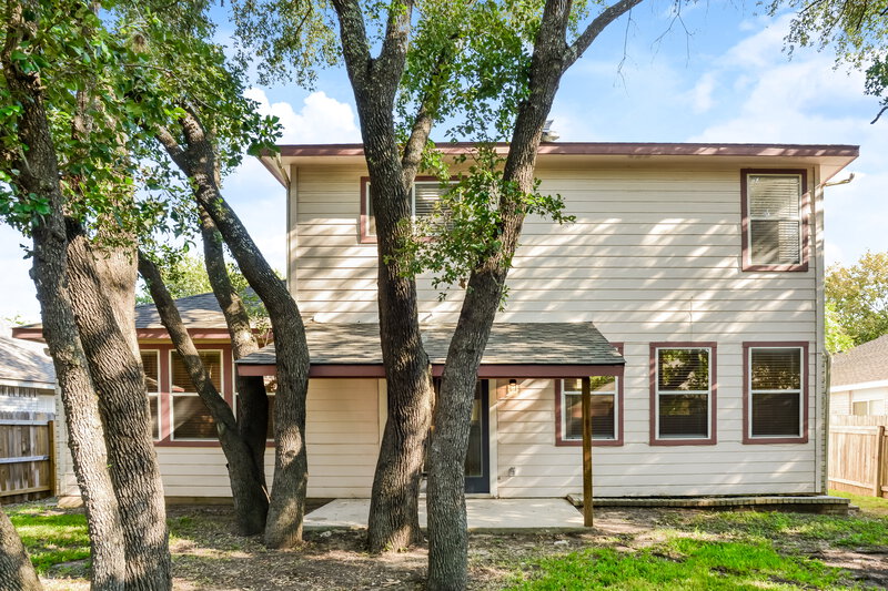 2,430/Mo, 11810 Wheathill San Antonio, TX 78253 Rear View