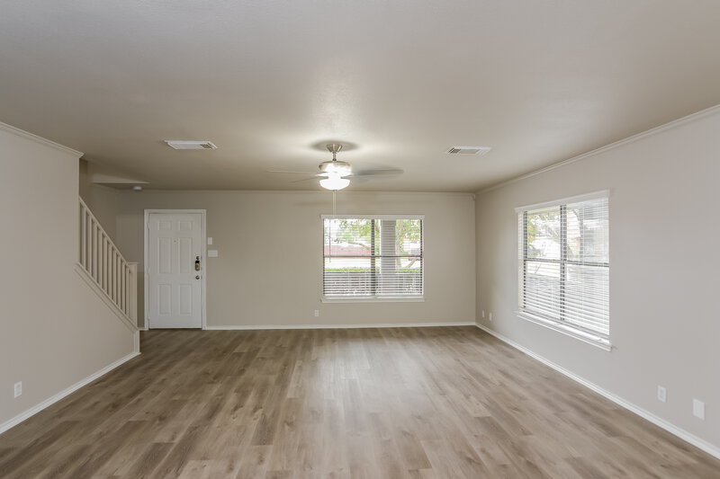 2,400/Mo, 12011 Diamond Run Helotes, TX 78023 Living Room View