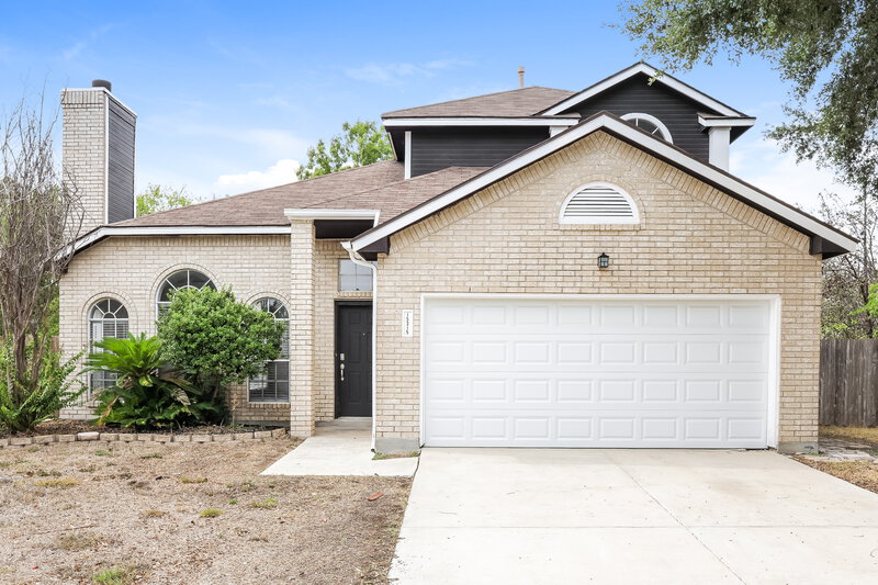 2,410/Mo, 15315 Spring Cv San Antonio, TX 78247 External View
