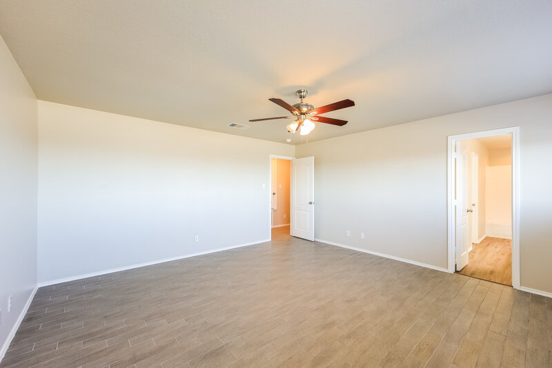 1,480/Mo, 6206 Kensinger Pass Converse, TX 78109 Main Bedroom View 2