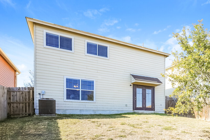 1,480/Mo, 6206 Kensinger Pass Converse, TX 78109 Rear View