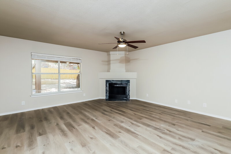 3,120/Mo, 4826 Encanto Creek Dr San Antonio, TX 78247 Family Room View