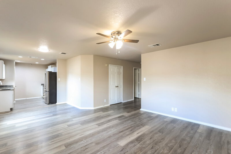 1,710/Mo, 11511 Oaks Hike San Antonio, TX 78245 Living Room View