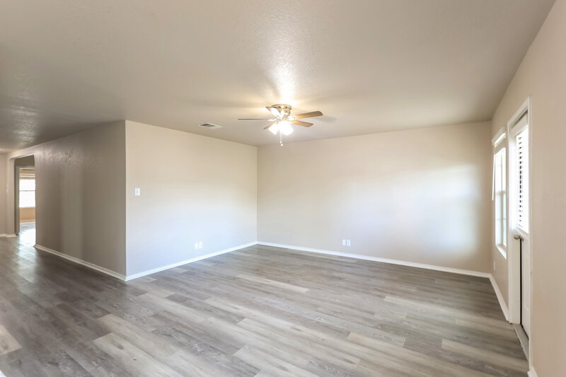1,710/Mo, 11511 Oaks Hike San Antonio, TX 78245 Living Room View 2