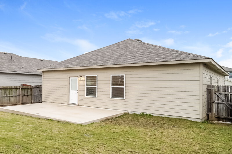 1,665/Mo, 2410 Rainbow Basin Converse, TX 78109 Rear View