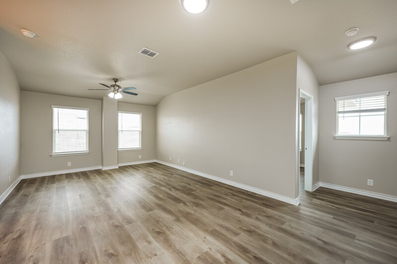 1,850/Mo, 715 Fly Catcher San Antonio, TX 78253 Loft View