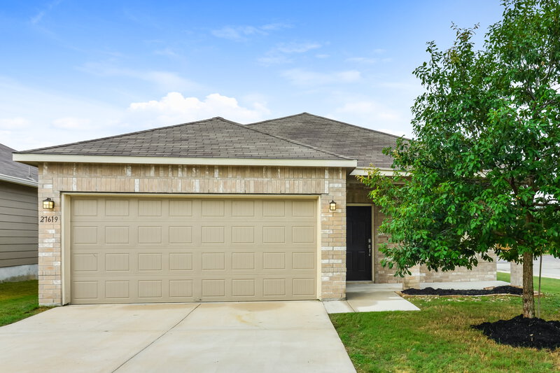 1,920/Mo, 27619 Lasso Bnd San Antonio, TX 78260 External View