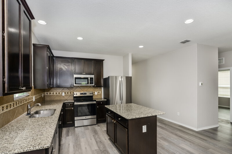 1,920/Mo, 27619 Lasso Bnd San Antonio, TX 78260 Kitchen View 3
