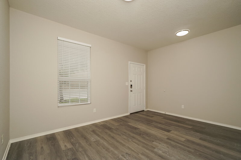 1,950/Mo, 27619 Lasso Bnd San Antonio, TX 78260 Family Room View