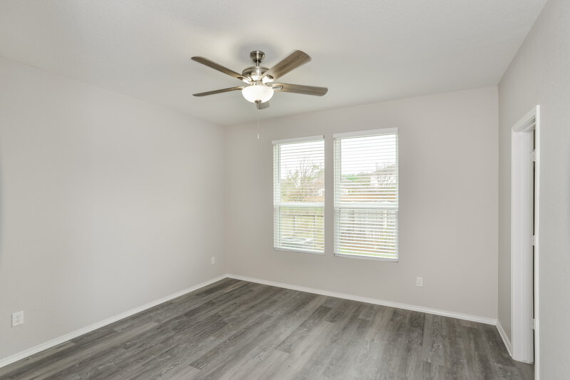 1,920/Mo, 27619 Lasso Bnd San Antonio, TX 78260 Main Bedroom View