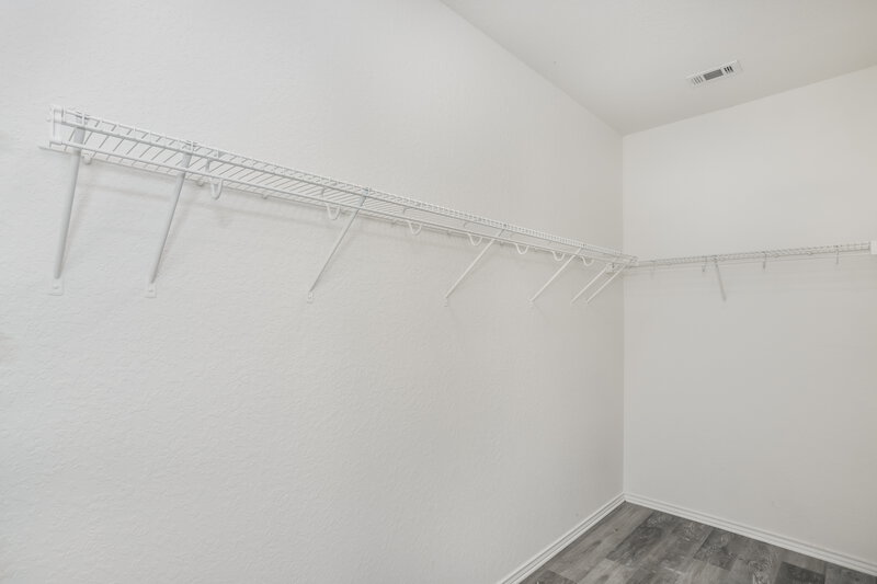 1,920/Mo, 27619 Lasso Bnd San Antonio, TX 78260 Walk In Closet View
