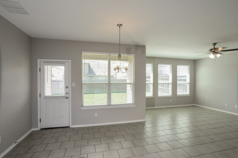 2,120/Mo, 13322 Frio Parke San Antonio, TX 78254 Living Room View