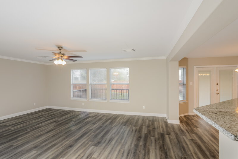 2,290/Mo, 3329 Whisper Manor Schertz, TX 78108 Family Room View
