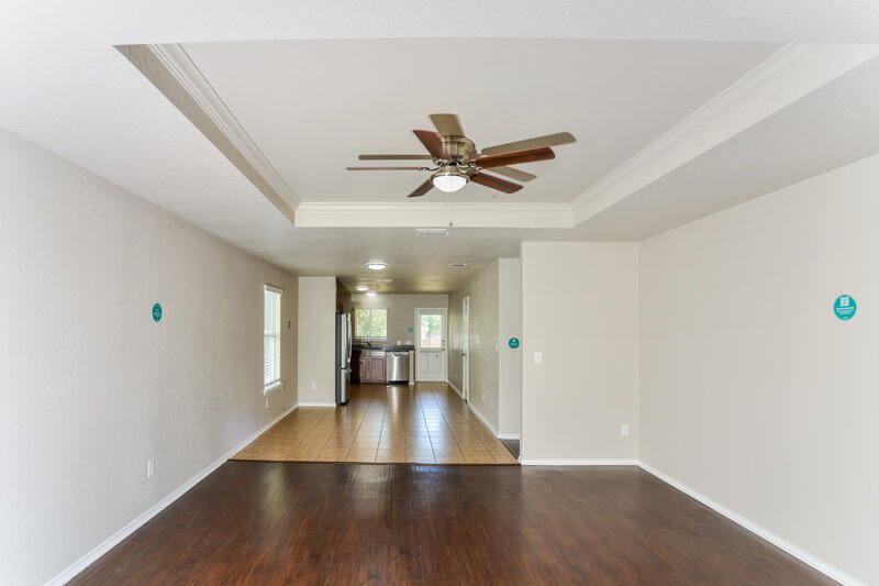 1,710/Mo, 10722 Rimfire Run Ln San Antonio, TX 78245 Living Room View