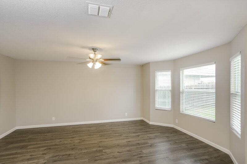 1,840/Mo, 11210 Bold Forbes San Antonio, TX 78245 Living Room View
