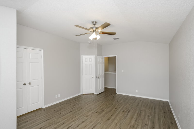 1,840/Mo, 11210 Bold Forbes San Antonio, TX 78245 Main Bedroom View 2