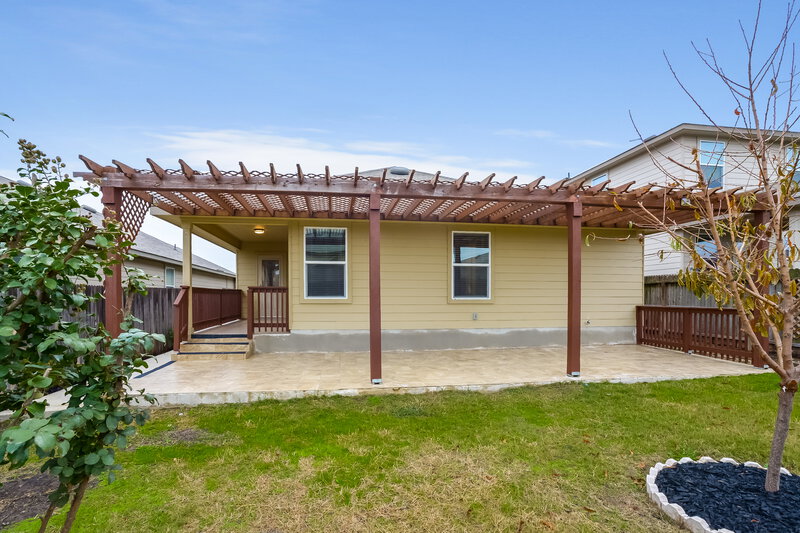 1,850/Mo, 1727 Aspen Silver San Antonio, TX 78245 Rear View