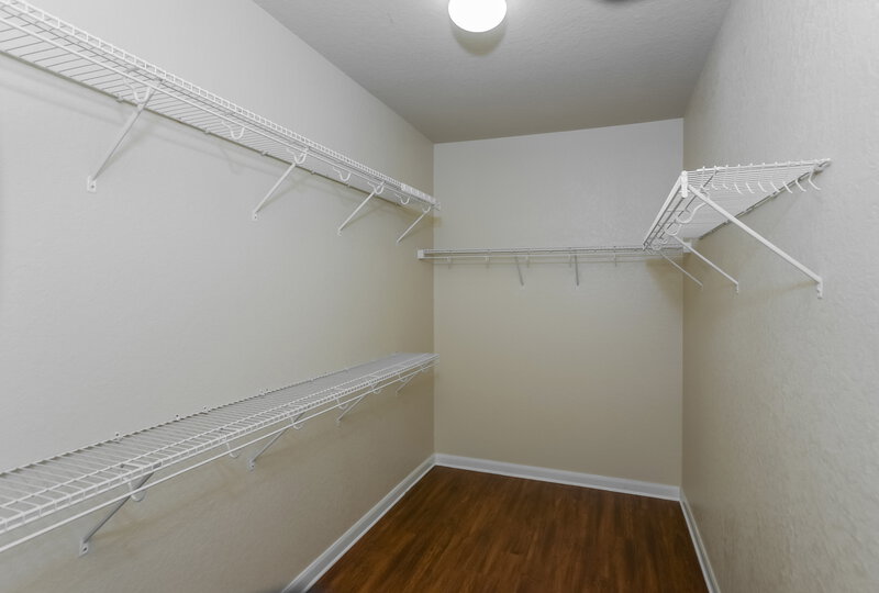 2,250/Mo, 7422 Silent Hls San Antonio, TX 78250 Walk In Closet View 2
