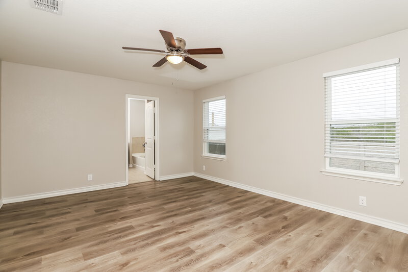 1,725/Mo, 14106 Cremello Fls San Antonio, TX 78254 Main Bedroom View