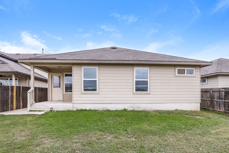1,725/Mo, 14106 Cremello Fls San Antonio, TX 78254 Rear View