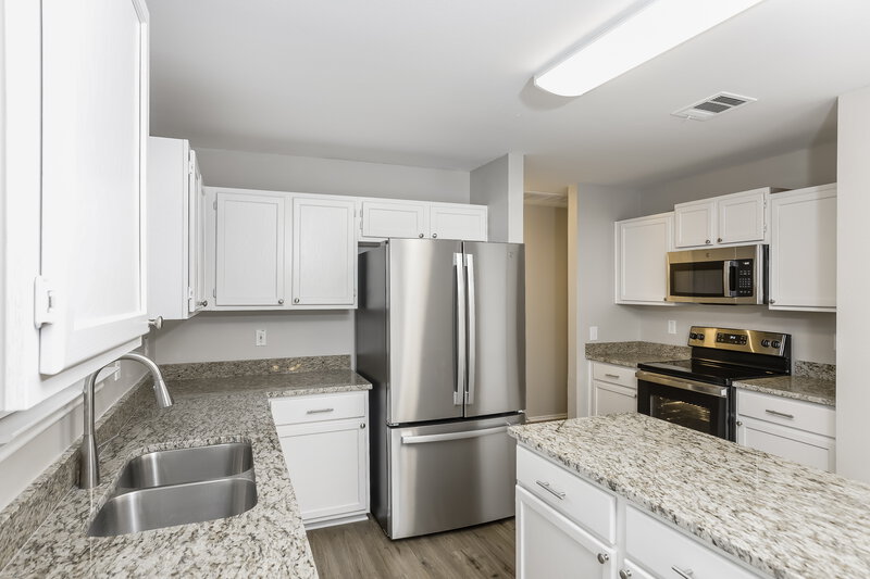 1,925/Mo, 8211 Maloy Mnr San Antonio, TX 78250 Kitchen View 2