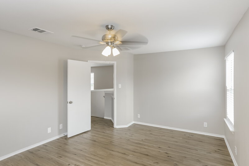 1,925/Mo, 8211 Maloy Mnr San Antonio, TX 78250 Main Bedroom View 2