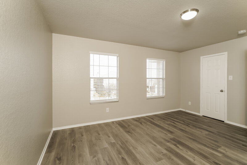 3,150/Mo, 3818 Ashleaf Pecan San Antonio, TX 78261 Bedroom View 2