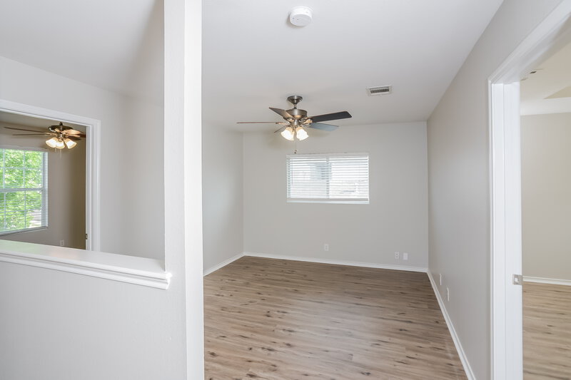 1,695/Mo, 207 Cedron Chase San Antonio, TX 78253 Loft View