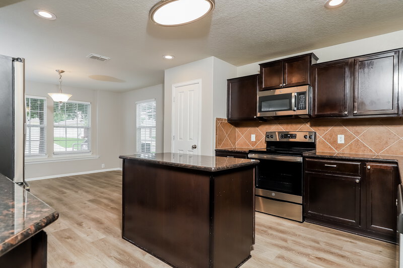 2,850/Mo, 1365 Red Barn Run Schertz, TX 78154 Kitchen View