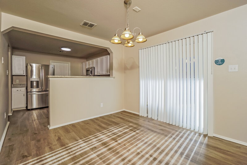 2,050/Mo, 25106 Longbranch Run San Antonio, TX 78261 Dining Room View